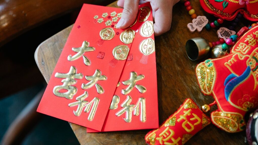 Trang trí bao lì xì