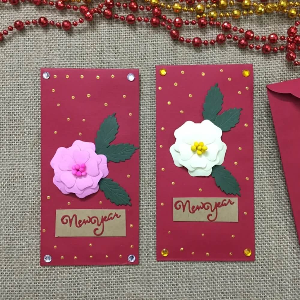 Trang trí bao lì xì với hoa
